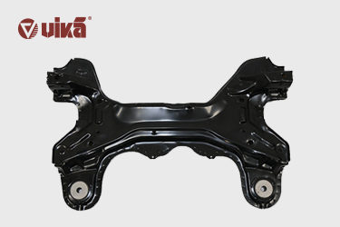 Quel est le rôle de la traverse avant ?