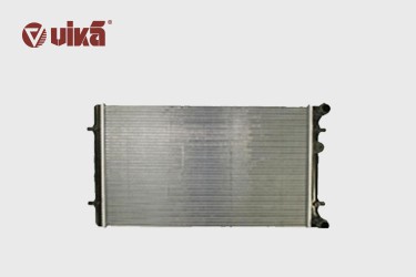 ¿Qué hacer si el indicador de temperatura del radiador del coche muestra una temperatura demasiado alta?