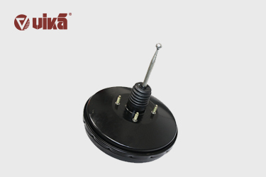 ¿Cuáles son los síntomas de una falla en la bomba de asistencia de freno?